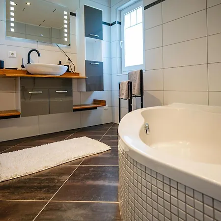 Ehm Elegantes Design Zwischen Linz&wels * Pucking