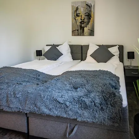 Ehm Elegantes Design Zwischen Linz&wels Lägenhet *